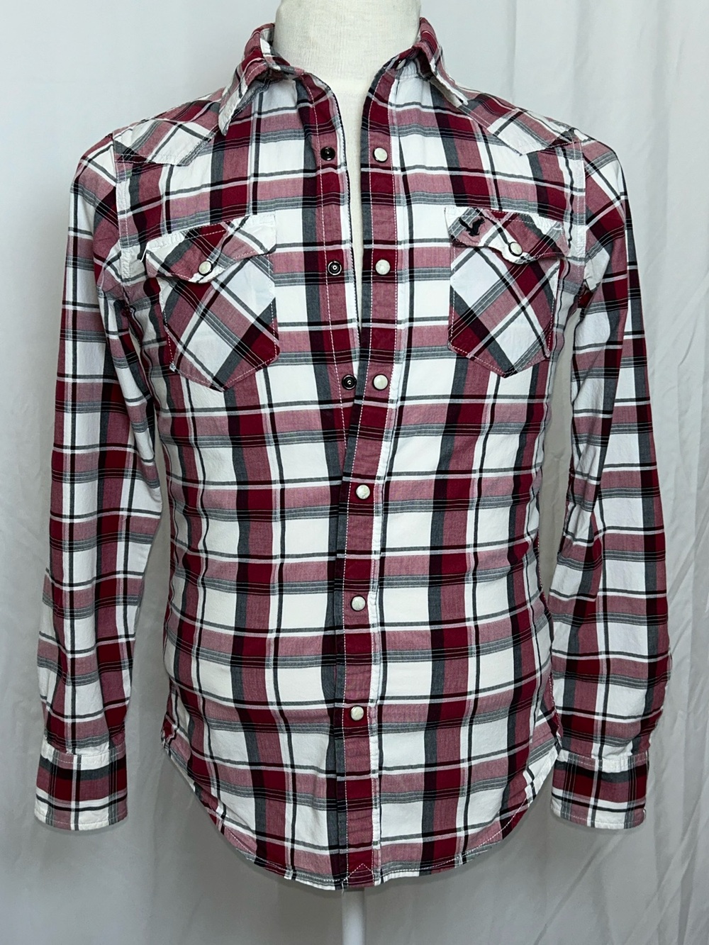 American Eagle Mens Shirt XS Red Plaid Pearl Snap Button Up Vintage Fit Western
